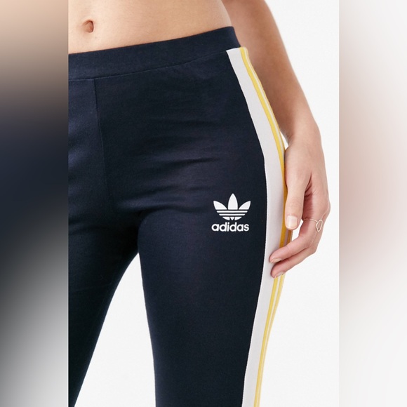 Adidas Originals x Rita Ora Cosmic Confessions 3 piece set! - Picture 3 of 11